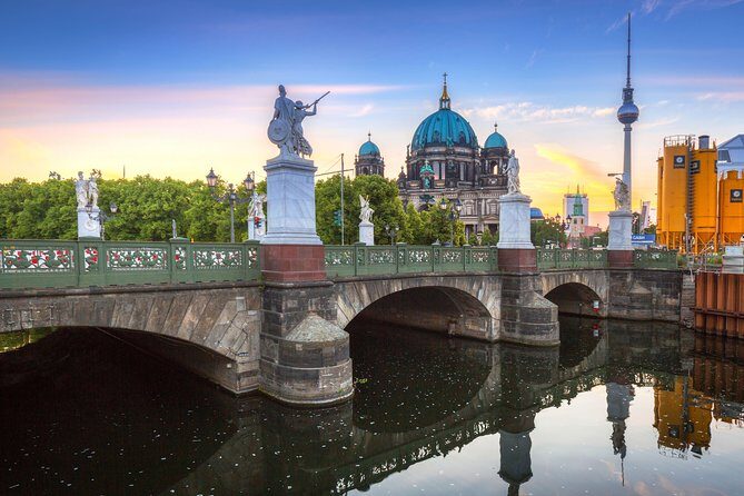 Berlin History Tour with a Local Expert: 100% Personalized & Private - Booking and Cancellation