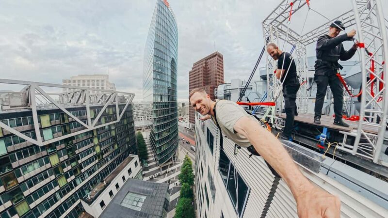 Berlin: House Running at "Das Center" Berlin 40m vertical! - What to Expect from Your Berlin House Running Adventure