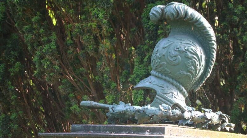 Berlin: Invalidenfriedhof Walking Tour of Historic Cemetery - FAQs