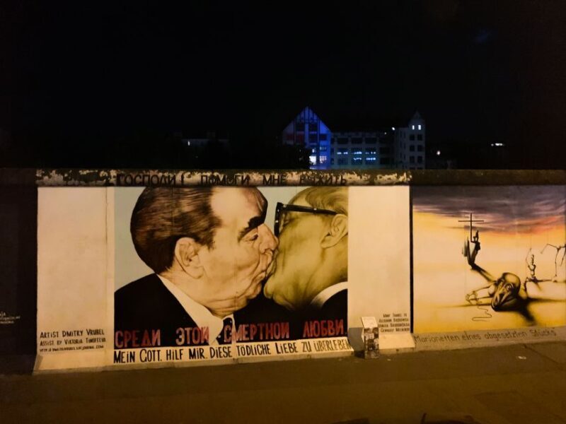 Berlin: Live-Guided Evening Sightseeing Tour by Open-top Bus - What the Reviews Say: Authentic Perspectives