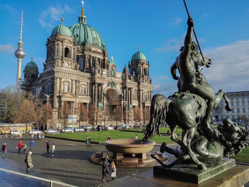Berlin: Museum Island Guided Walking Tour - Key Points