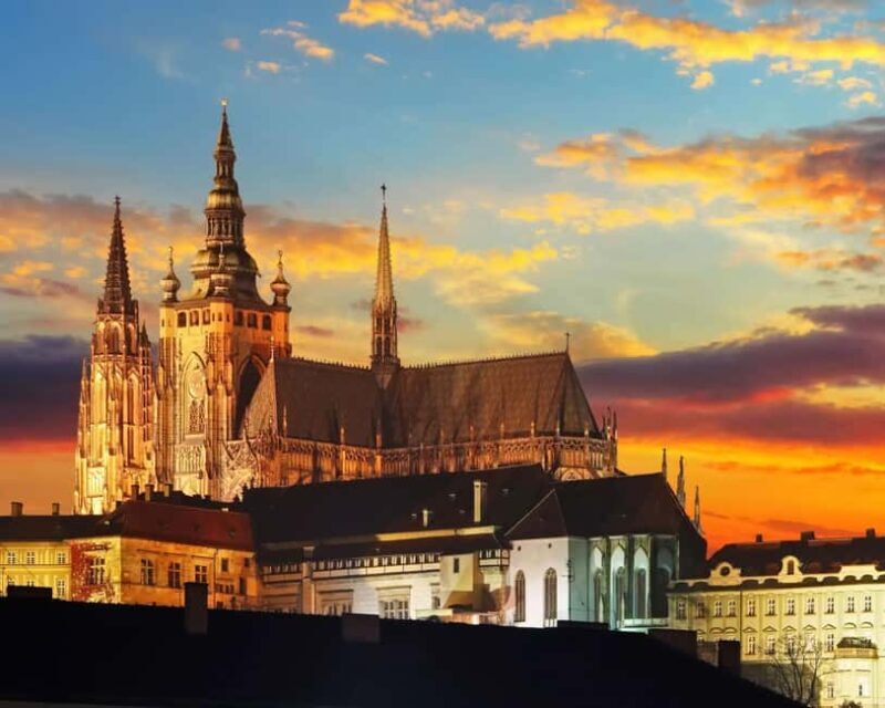 Berlin: Prague VIP luxury Van Day Trip - The Journey Begins: From Berlin to Prague