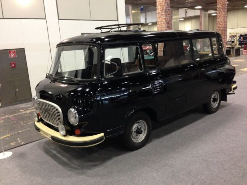 Berlin: Private 2-Hour Sightseeing Tour in Classic GDR Van - Final Thoughts
