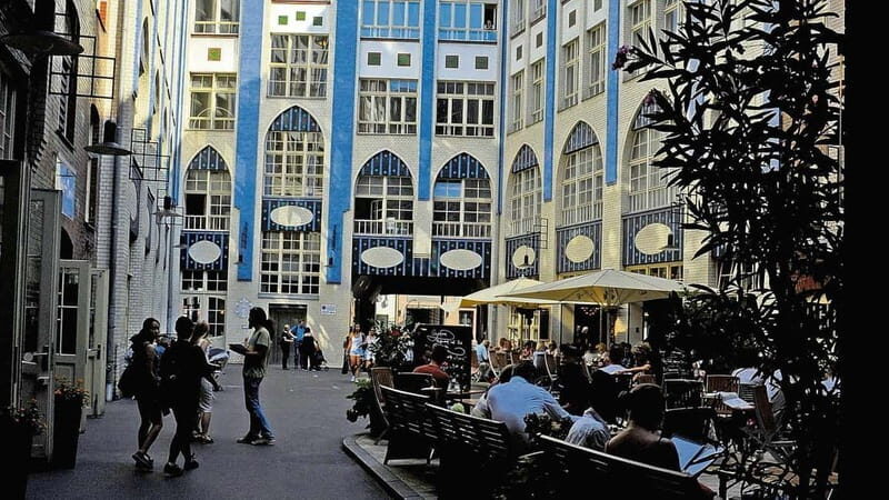 Berlin: Private City Tour - Berlin Highlights Guided Walk - The Heart of Berlin in Three Hours