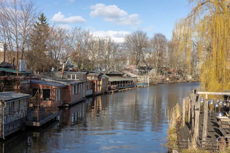 Berlin private guided walking tour of city - A Deep Dive into the Kreuzberg Experience