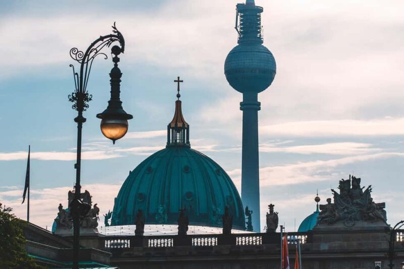 Berlin private guided walking tour of city - Real Traveler Insights and Considerations