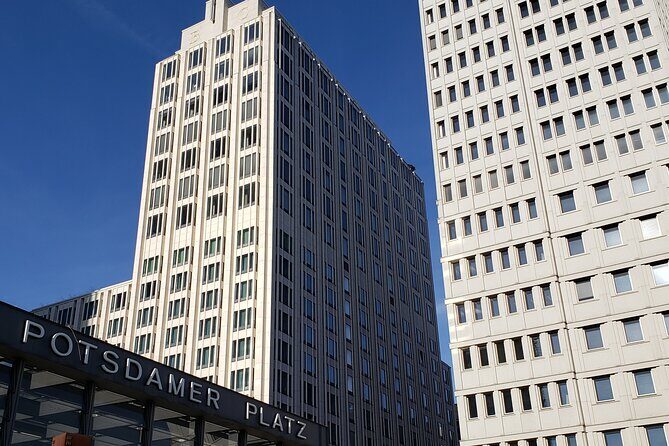 Berlin: Private Highlights Walking Tour with Local Guide and Hotel pickup - A Close Look at the Itinerary