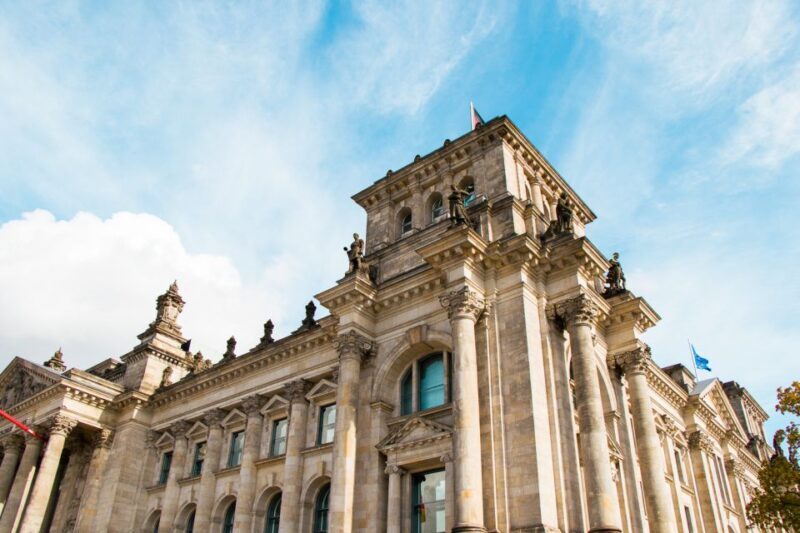 Berlin: Private Reichstag and Glass Dome Tour - The Experience of the Guided Tour