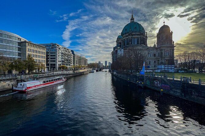 Berlin Private tour East and West by Car - Cost and Value