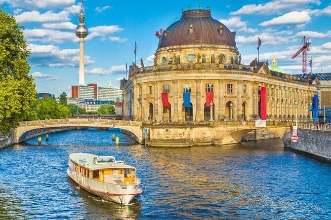 Berlin Private Tour: Highlights & Hidden Gems with a Local - Key Points