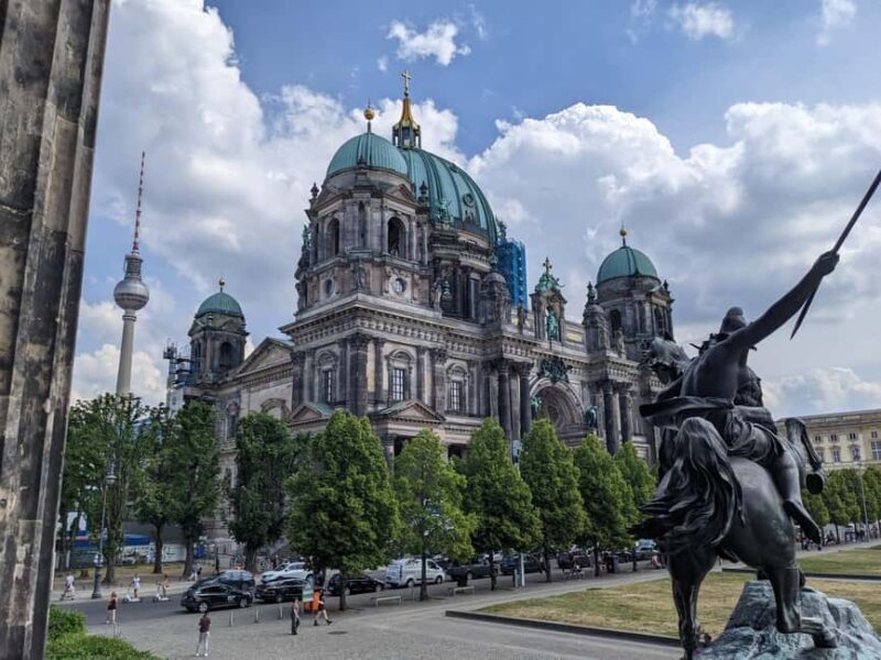 Berlin: Private Walking Tour with Kris - Local 5-STAR Guide - Cultural and Artistic Heritage