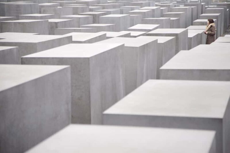 Berlin: Reichstag & Holocaust Memorial Walking Tour - Why This Tour Could Be Just Right for You