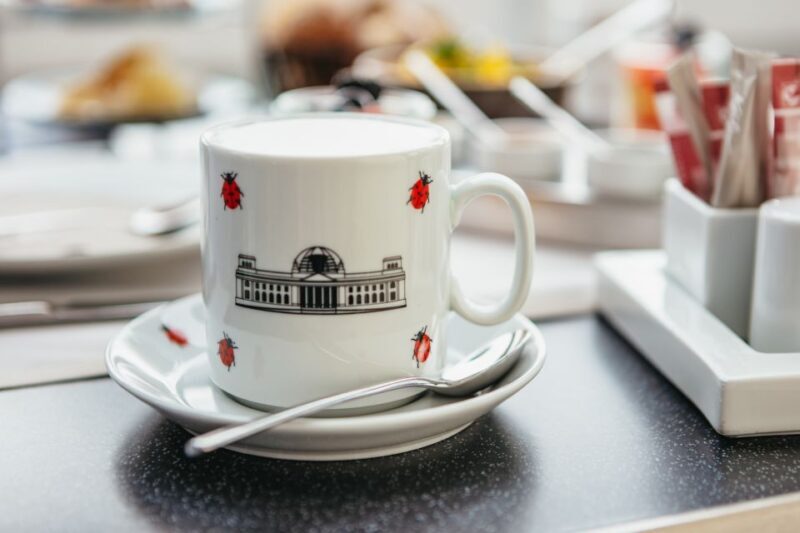 Berlin: Rooftop Breakfast at Käfer Restaurant Reichstag - Who Will Love This?