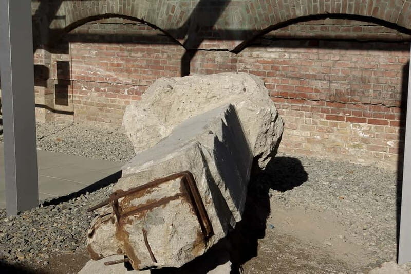 Berlin & Sachsenhausen: 5-Hour Tour "Third Reich" by VW-Bus - Exploring Berlin’s Darker Past: A Closer Look at the 5-Hour Nazi "Third Reich" Tour