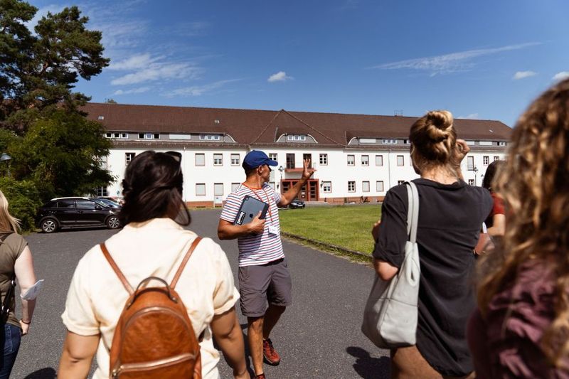 Berlin: Sachsenhausen Concentration Camp Tour in English - Prisoner stories and resistance: where the tour becomes human