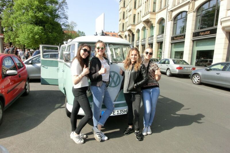 Berlin: Sightseeing Tour in Classic Volkswagen T1 Samba Bus - Practical Details