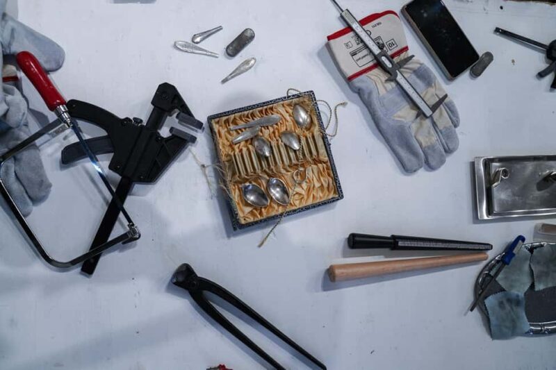 Berlin: Silver Spoon Ring Workshop in Creative Studio - Key Points