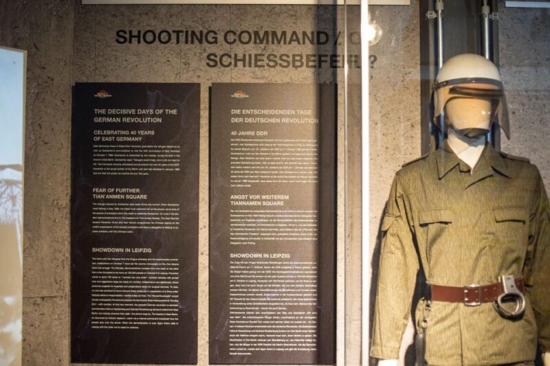 Berlin: The Wall Museum East Side Gallery Ticket - Exploring the Museum: What Youll Find and Experience