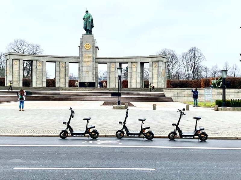 Berlin: Thrilling E-Scooter Adventure Tour - Exploring Berlin on a Scooter: What You Can Expect