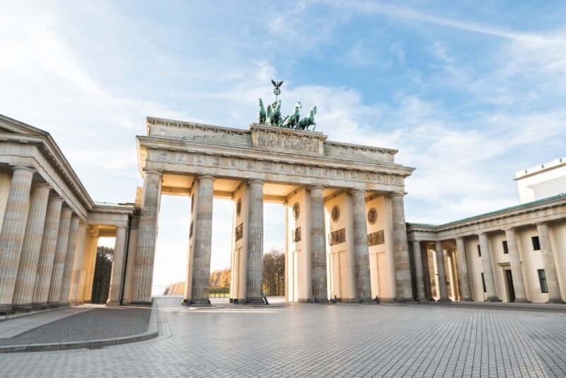 Berlin: Top Sights Guided E-Scooter Tour - FAQ
