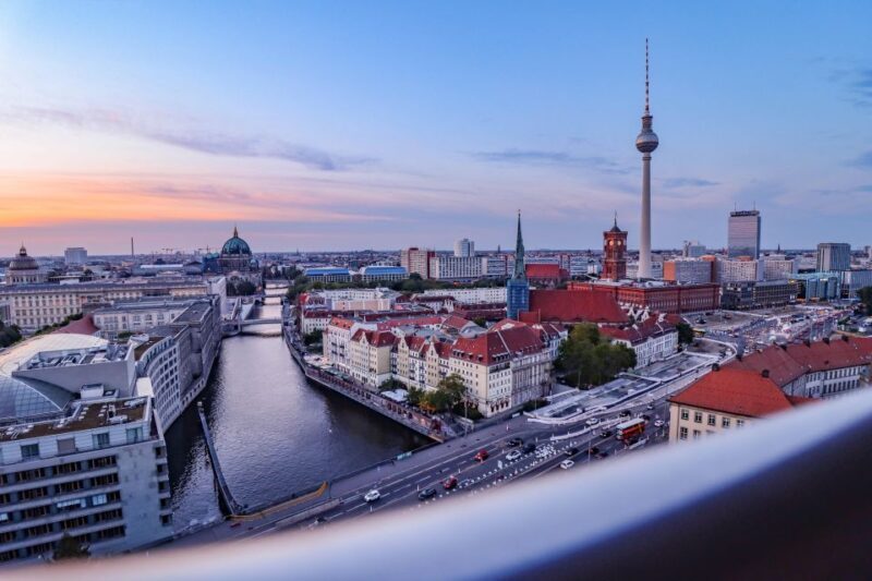Berlin: Tour with Private Guide - The Experience: What You Can Expect