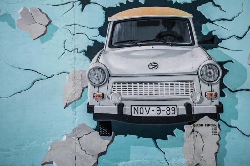 Berlin: Urban Jungle and Hidden Street Art Walking Tour - The East Side Gallery & Hidden Wall Spots