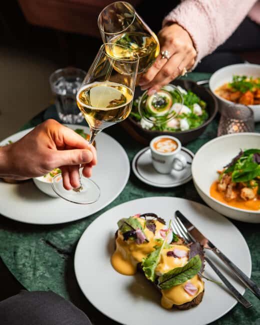 Berlin: Vegetarian Champagne Brunch at Bonvivant - What to Expect from the Brunch Experience