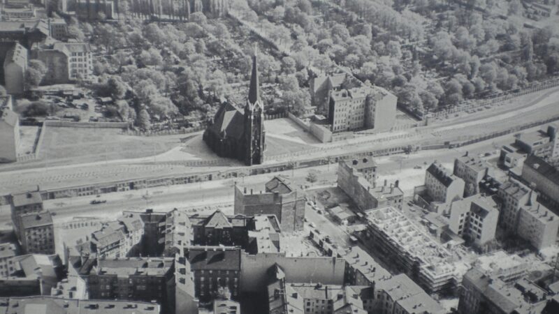 Berlin Wall Tour - Tears, Tunnels & Triumphs (Small Group) - What’s Included and How It Enhances the Experience