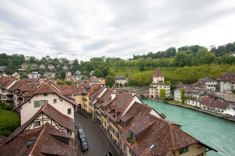 Bern: Private Express Walk with a Local in 60 minutes - An Honest Look at the 60-Minute Private Walk in Bern
