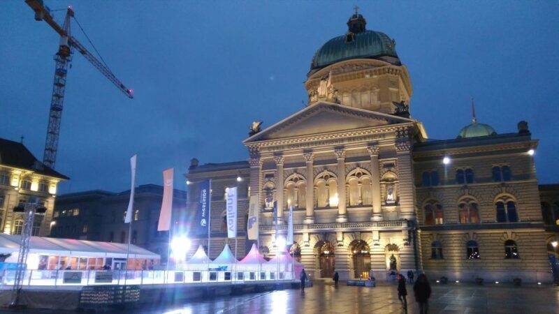 Bern: Private Walking Tour with a Local Guide - Exploring Bern with a Private Guide: What to Expect