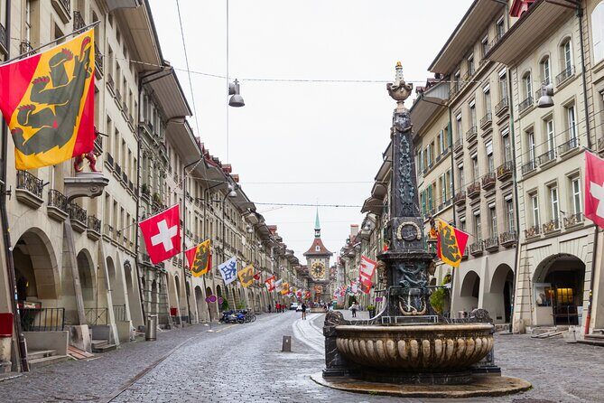 Bern Scavenger Hunt and Highlights Self-Guided Tour - Who Should Consider This Tour?