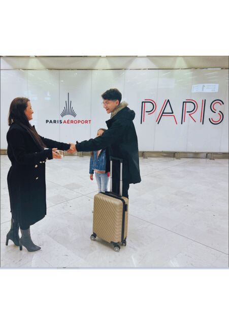 Bespoke VIP Paris City Tours - Private luxury vehicles - The Tour Experience: What to Expect