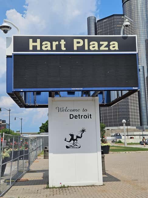 Best Detroit Walking Tour - A Detailed Look at What This Tour Offers