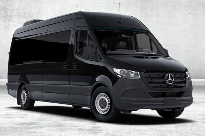 Best Nashville Limo Service, and BNA Airport Round trip transfers - What You Can Expect from This Nashville Limo Service