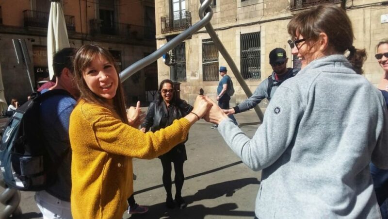 Best of Barcelona: Sagrada Familia & Park Guell with Pickup - Key Points