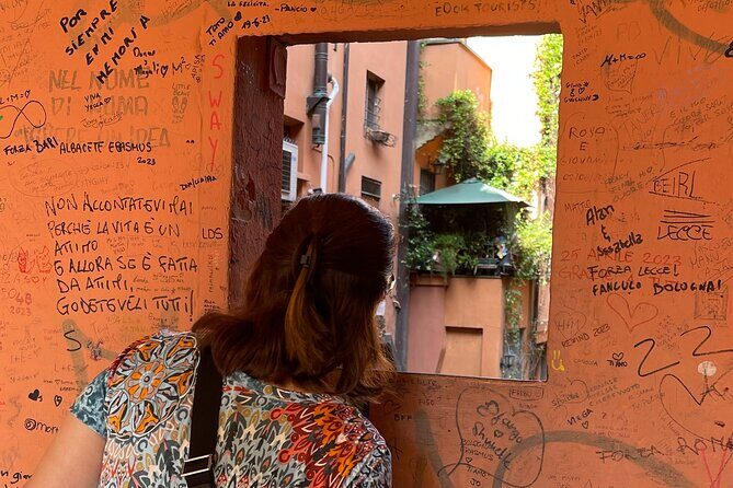 Best of Bologna Private Guided City Tour of Must-see Sites - A Closer Look: What to Expect from the Tour