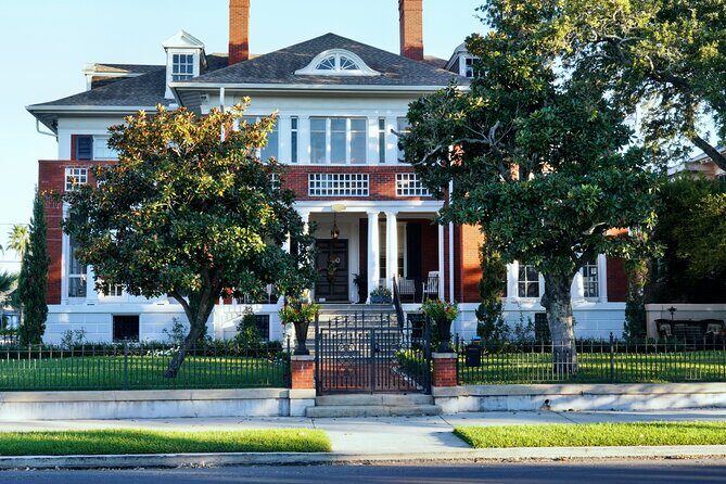 Best of Galveston Sightseeing Tour from Houston Small Group - Who Is This Tour Best For?