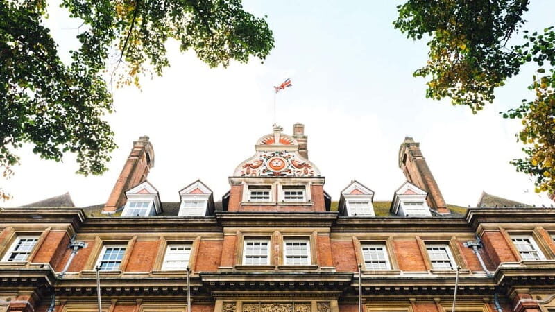 Best of Leicester: Private Walking Tour with a Local - Key Points