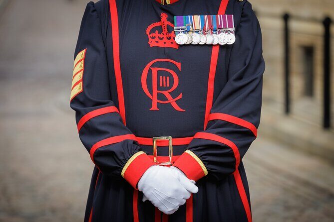 Best of London Tour inc Tower of London and Changing of the Guard - FAQs