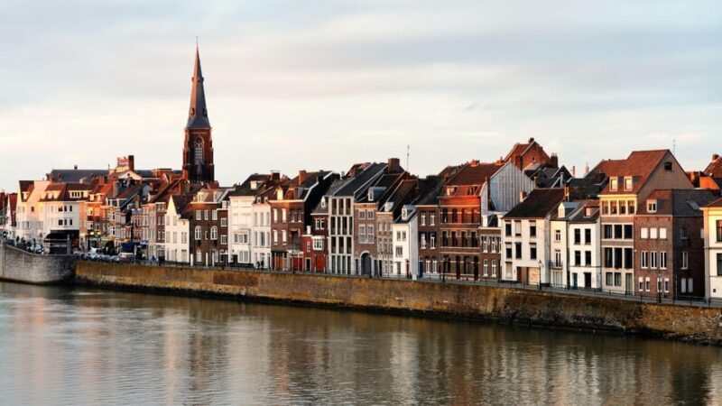 Best of Maastricht: Private Walking Tour with a Local - A Closer Look at the Experience