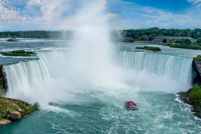Best of Niagara Falls Canada Premium Tour: Behind Falls and Boat - Who Is This Tour Best For?