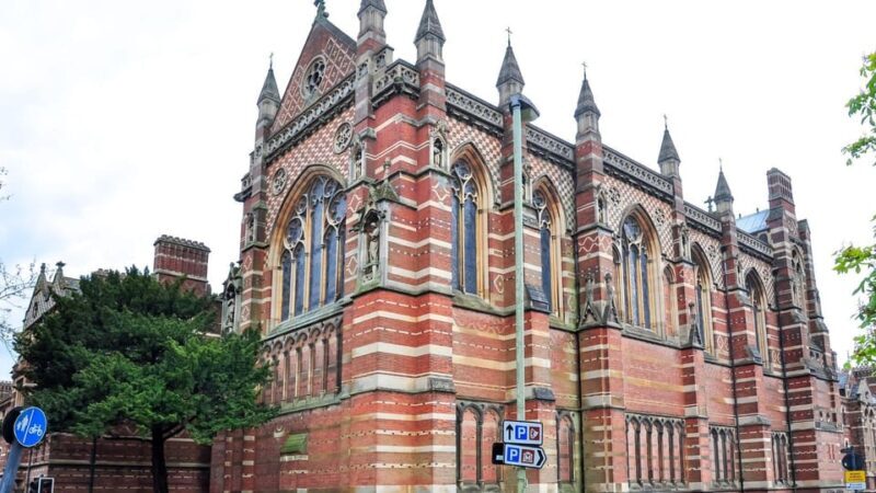 Best of Oxford: Private Walking Tour with a Local - Is This Tour Family-Friendly?