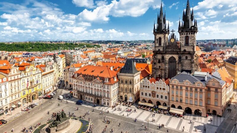 Best of Prague: Private Walking Tour with Local - Key Points