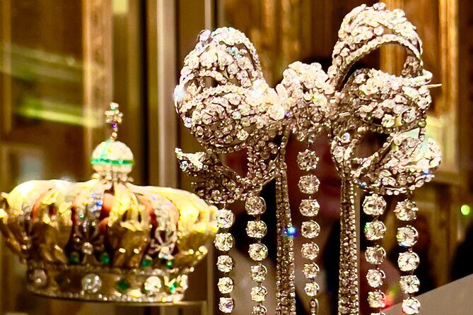 Best of the Louvre Museum Private Tour with Monalisa - Who Should Consider This Tour?