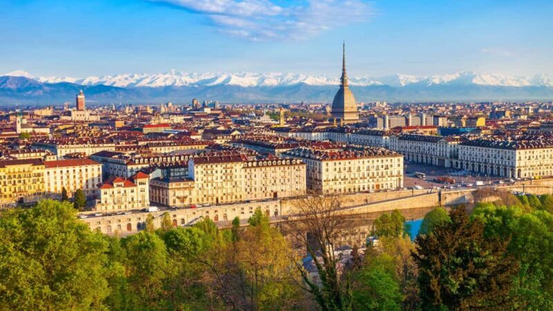 Best of Turin: Private Walking Tour with a Local - Exploring Turin with a Local Guide