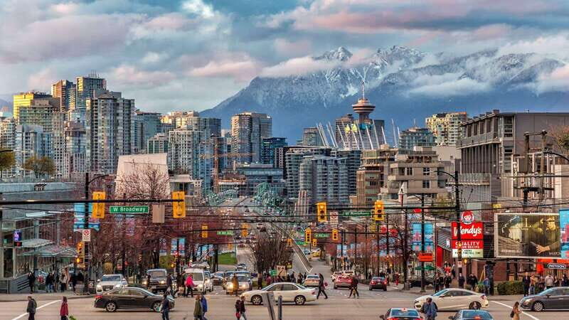 Best of Vancouver: Private Walking Tour with a Local - Exploring Vancouver with a Local: What to Expect