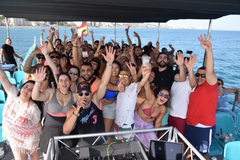 BEST PARTY BOAT IN FUENGIROLA - Key Points