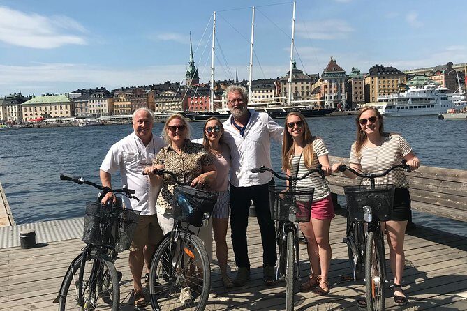 Best Stockholm Bike Tour. English, French or Spanish! - Who Should Consider This Tour?