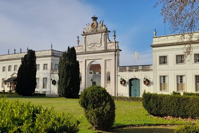 Bestseller Private Tour Sintra-Cascais with Hotel pick up - Quinta da Regaleira vibe: tunnels and the well of initiation