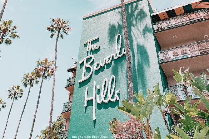 Beverly Hills & Rodeo Drive: Private 2-hour Walking Tour - The Itinerary Breakdown